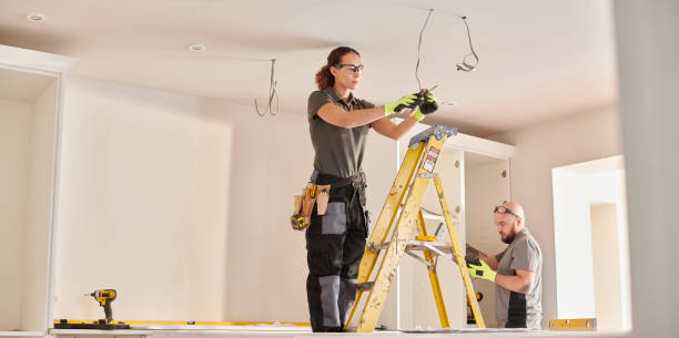 Best Affordable Emergency Electrician  in Moose Lake, MN